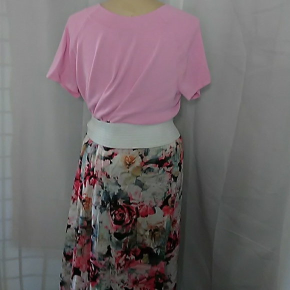 FREE WITH $18 PURCHASE Annabelle's Creation  dress - Picture 4 of 4